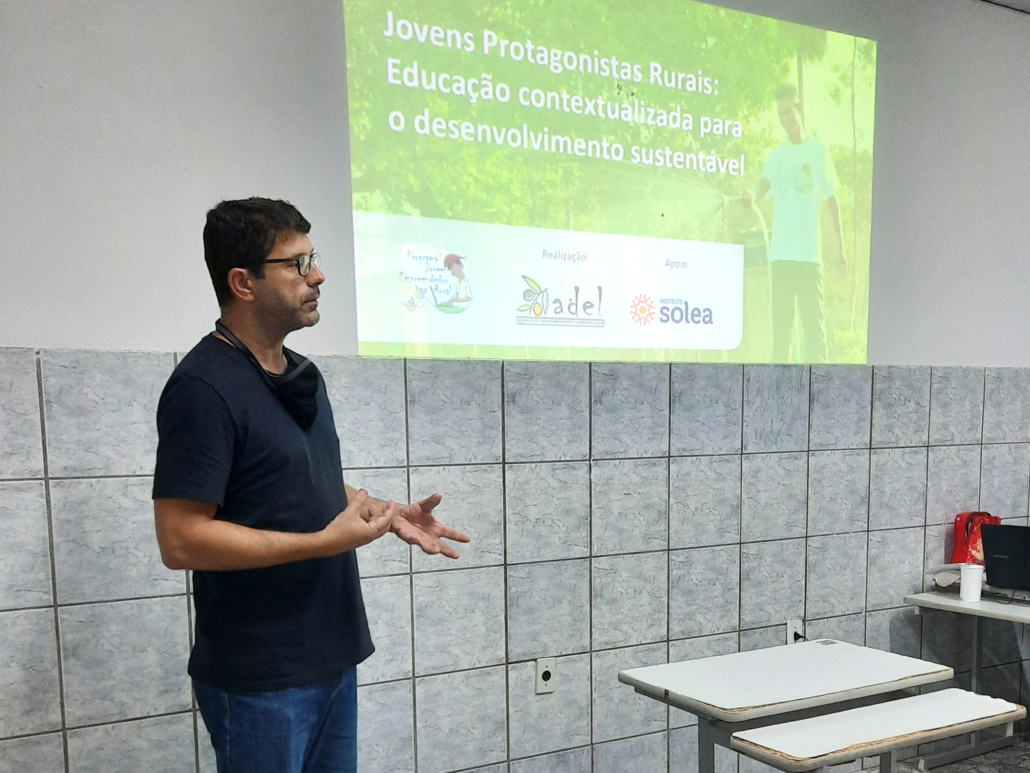 Luiz André, Diretor Executivo do Instituto Solea, durante visita às escolas no Ceará.
